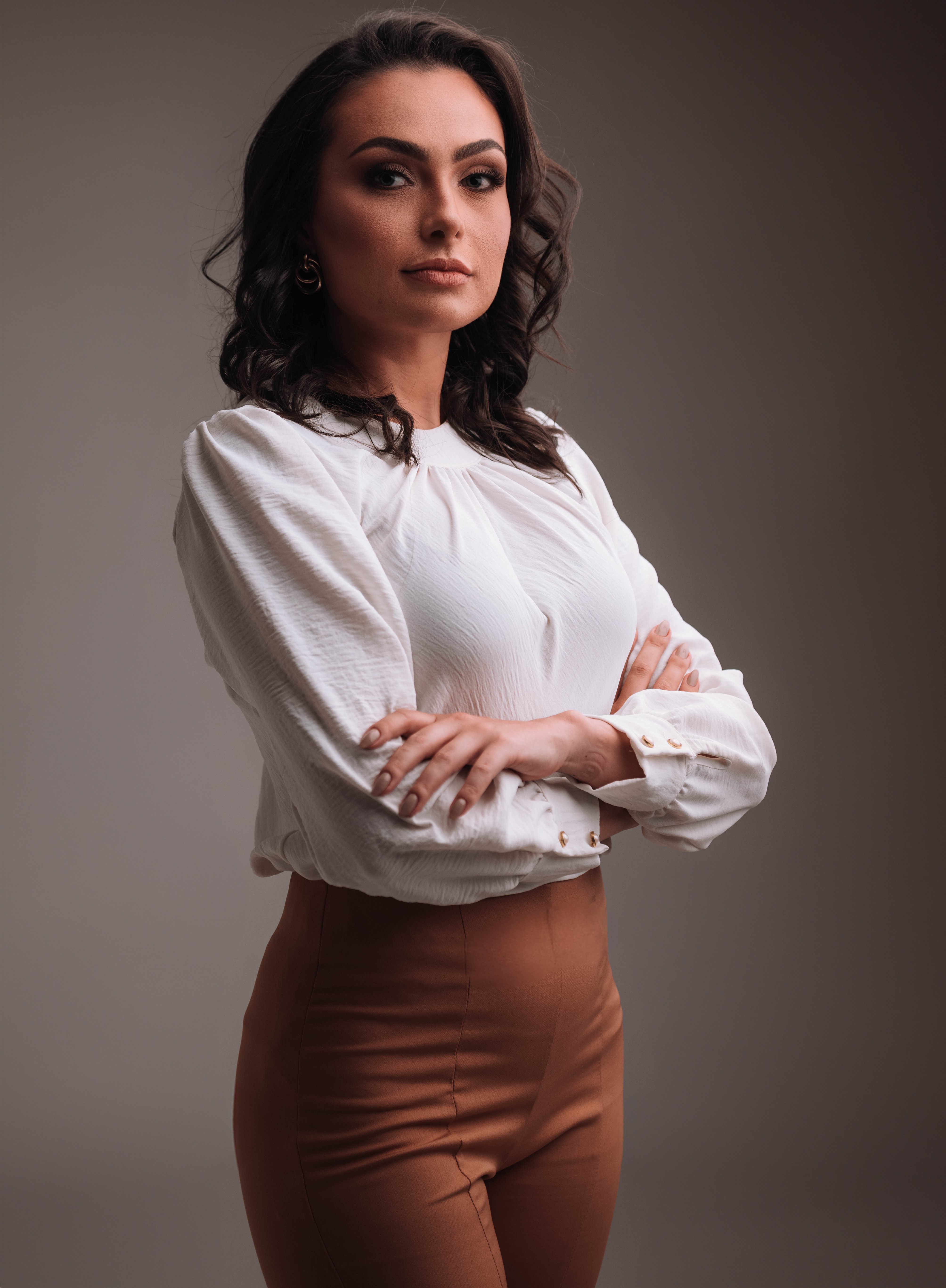 Dra. Andressa Hermann - Biomédica e Tecnóloga em Estética